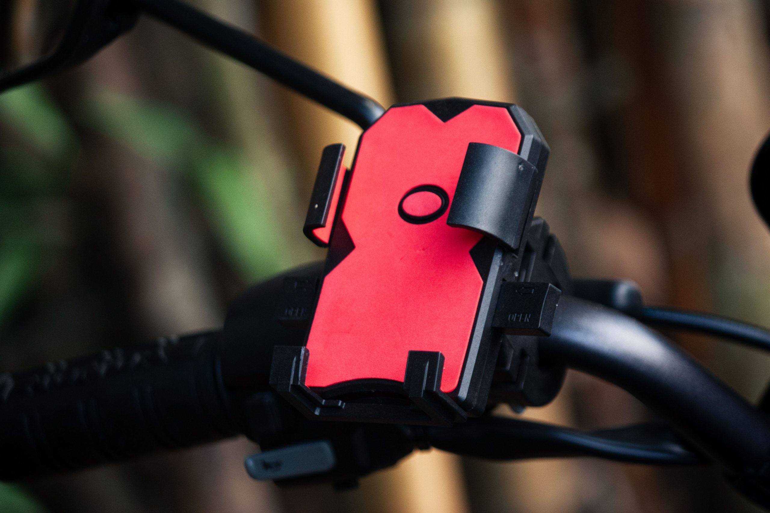 pexels-h-512756904-35037256 NovaMount X-Grip Motorcycle Phone Holder